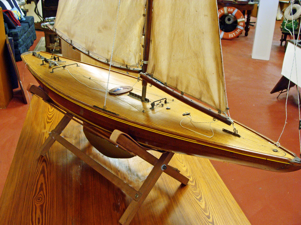 model boats vintage edwardian pond yacht model model boats vintage edwardian pond yacht model