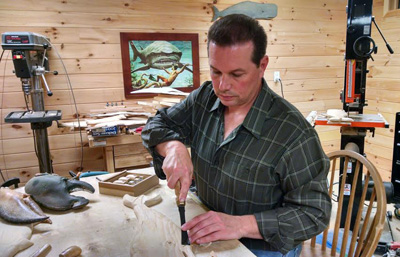 marine folk artist John Shaw, whale carving