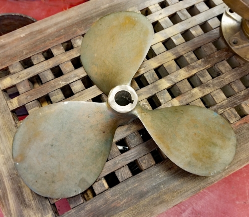 Vintage Bronze 20 X 20 Boat Propeller Skipjack Nautical Wares