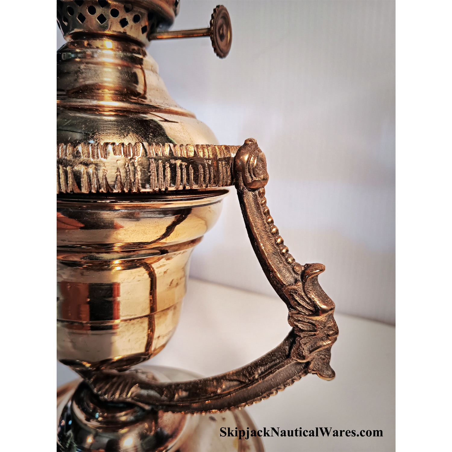 Gimballed marine oil lamps cheap