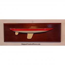 Sailoat_half_hull_model_of_a_fin_keel_yacht